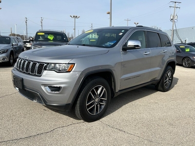 2018 Jeep Grand Cherokee 4WD Limited in Milwaukee, WI