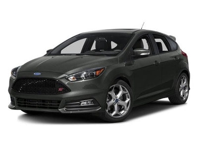 2016 Ford Focus ST for Sale in Chicago, Illinois