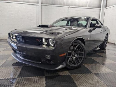 2018 Dodge Challenger for Sale in Chicago, Illinois