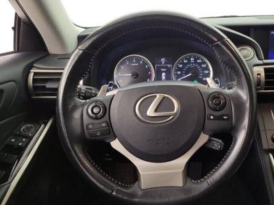 Lexus IS 2.5L V-6 Gas