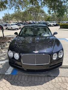 2018 Bentley Flying Spur V8 in Naples, FL