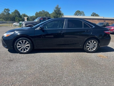 2015 Toyota Camry XLE in Pensacola, FL