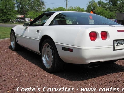 1992 Chevrolet Corvette Base 2DR Hatchback