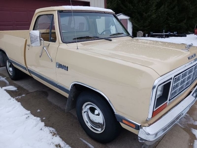 FOR SALE: 1985 Dodge D100 $13,995 USD