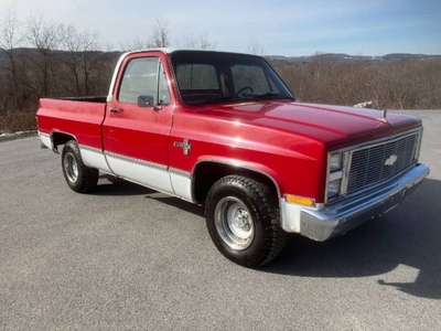 FOR SALE: 1984 Chevrolet Silverado $15,395 USD