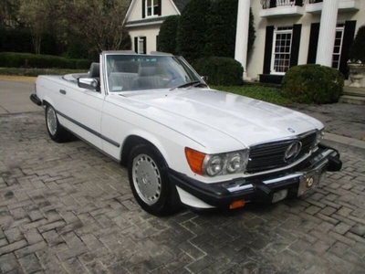 FOR SALE: 1987 Mercedes Benz 560 SL $97,995 USD