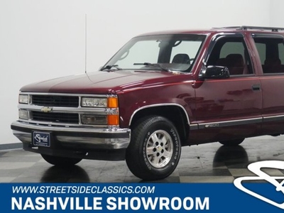 FOR SALE: 1995 Chevrolet Suburban $13,995 USD