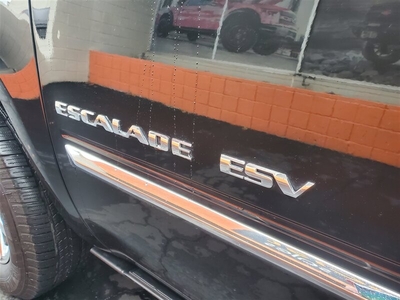 2012 Cadillac Escalade ESV Luxury in Redding, CA