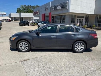 2013 Nissan Altima for Sale in Chicago, Illinois