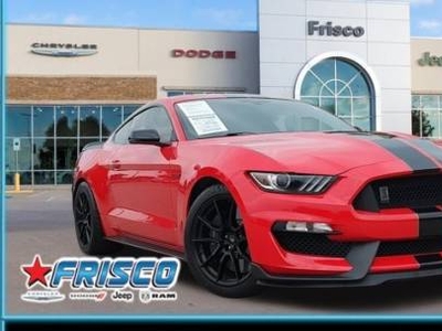 Ford Mustang 5.2L V-8 Gas