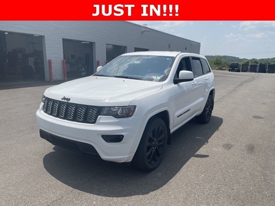 Certified Used 2020 Jeep Grand Cherokee Altitude 4WD