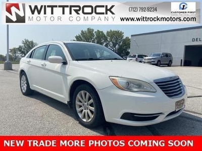 2011 Chrysler 200 for Sale in Co Bluffs, Iowa