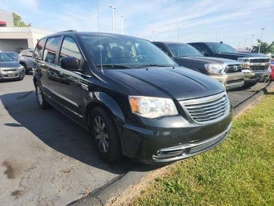 2015 Chrysler Town & Country for Sale in Co Bluffs, Iowa