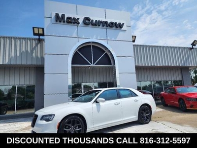 2022 Chrysler 300 for Sale in Co Bluffs, Iowa