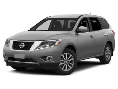 Pre-Owned 2015 Nissan