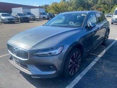 2021 Volvo V60 Cross Country AWD T5 4DR Wagon