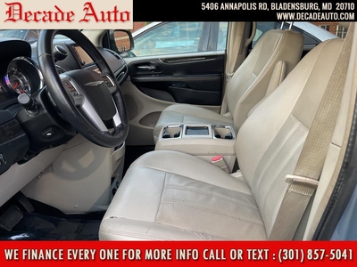 2012 Chrysler Town & Country Touring-L in Bladensburg, MD