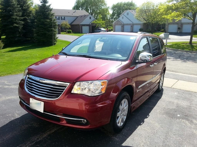 2012 Chrysler Town & Country Touring-L in Omaha, NE
