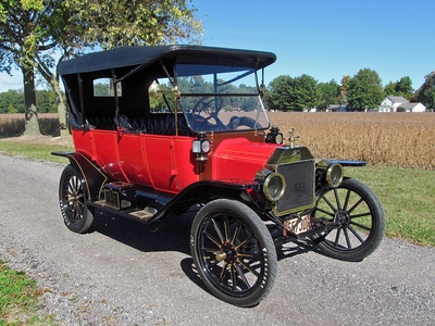 1913 Ford Model T Touring Convertible