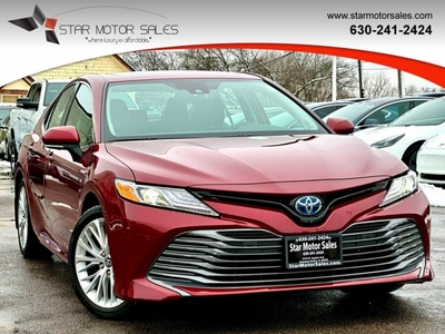 2020 Toyota Camry Hybrid XLE CVT for sale in Downers Grove, IL