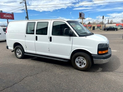 2015 GMC Savana Cargo