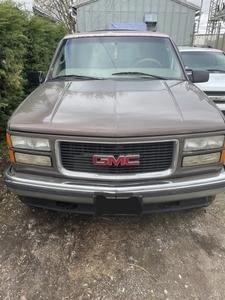 1998 GMC Suburban 1500 Sierra SL for sale in Chillicothe, OH
