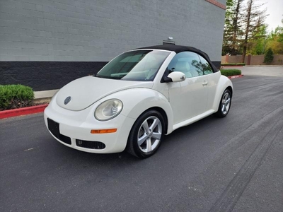 2007 Volkswagen New Beetle Convertible Triple White 2dr Convertible for sale in Sacramento, California, California