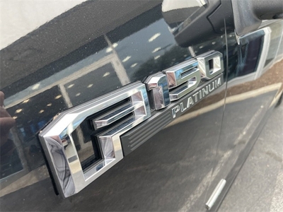 2015 Ford F-150 Platinum in Shorewood, IL