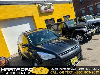 2017 Ford Escape SE AWD 4dr SUV in Hartford, CT