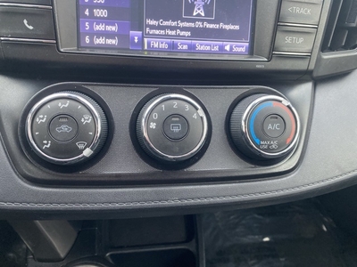 2018 Toyota RAV4 LE in Rochester, MN