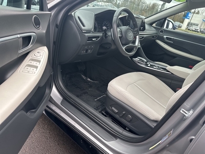 2020 Hyundai Sonata Hybrid SEL in Gladstone, OR