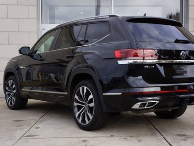 2021 Volkswagen Atlas 3.6L V6 SEL R-Line in Hartford, CT