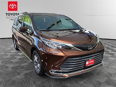 2023 Toyota Sienna