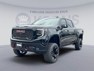 New 2023 GMC Sierra 1500 AT4 w/ AT4 Premium Package