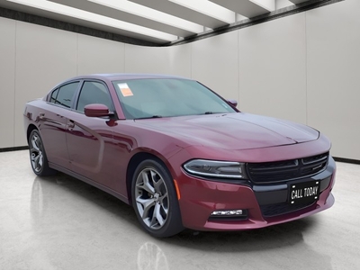 PRE-OWNED 2017 DODGE CHARGER SXT