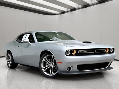 PRE-OWNED 2022 DODGE CHALLENGER R/T