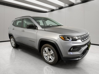 PRE-OWNED 2022 JEEP COMPASS LATITUDE 4X4