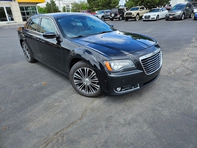 2012 Chrysler 300 S V6 AWD Sedan