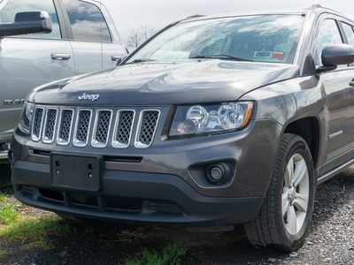 Pre-Owned 2017 Jeep