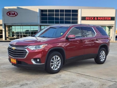 Pre-Owned 2018 Chevrolet Traverse LT