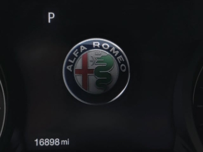 2021 Alfa Romeo Giulia Ti Sport Nero AWD w/Sunroof in Saint Paul, MN