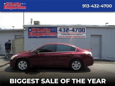 2012 Nissan Altima for Sale in Co Bluffs, Iowa