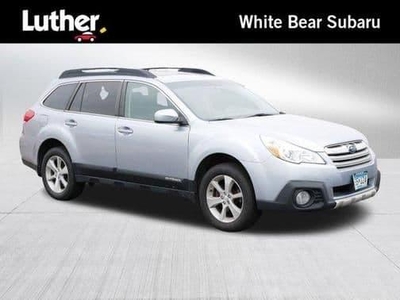 2013 Subaru Outback for Sale in Co Bluffs, Iowa