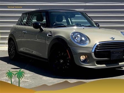 2019 MINI Hardtop for Sale in Co Bluffs, Iowa