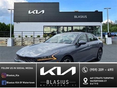 2021 Kia K5 for Sale in Co Bluffs, Iowa