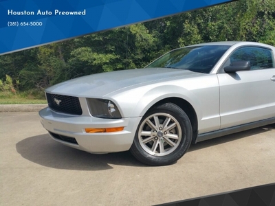2005 Ford Mustang V6 Deluxe 2dr Fastback for sale in Houston, TX