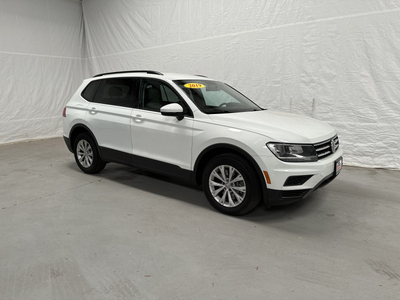 2019 Volkswagen Tiguan 2.0T S FWD. Low Miles, Back up Camera, Leather Seats!!! for sale in Madera, CA