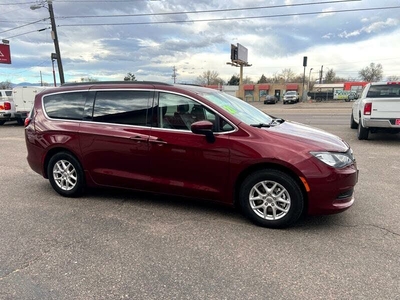 2021 Chrysler Voyager