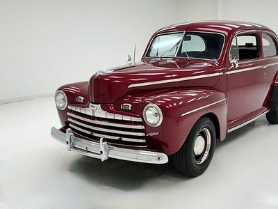 1947 Ford Deluxe Tudor Sedan
