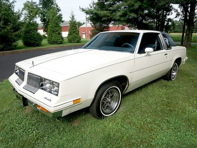 1986 Oldsmobile Cutlass Supreme Sport Coupe